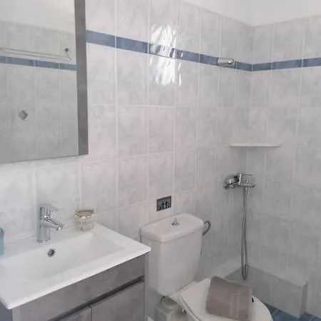 Amalthea Schinousa Schoinoussa