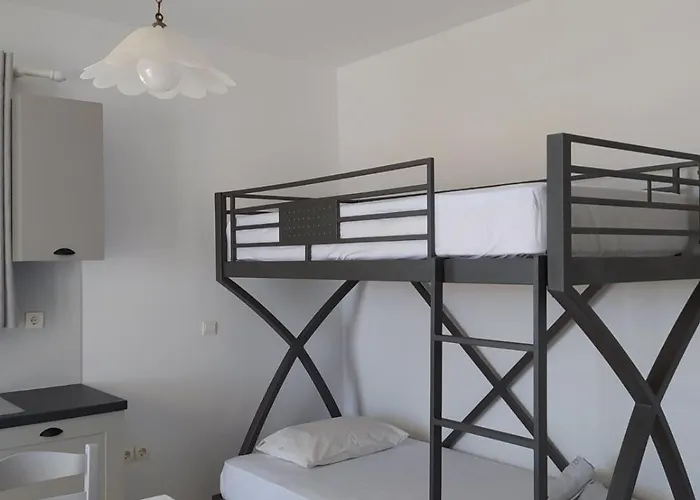 Amalthea Schinousa Apartment *