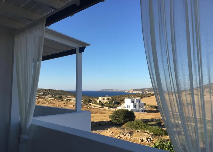 Amalthea Schinousa Apartment *