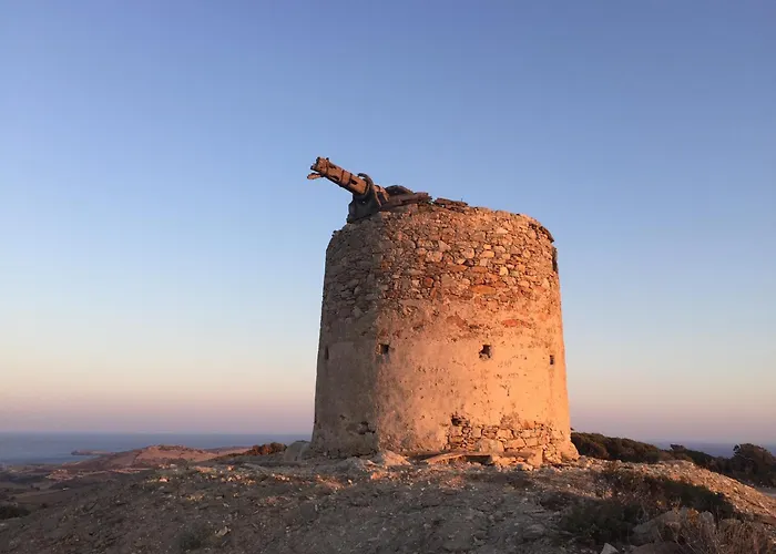 Amalthea Schinousa Schoinoussa